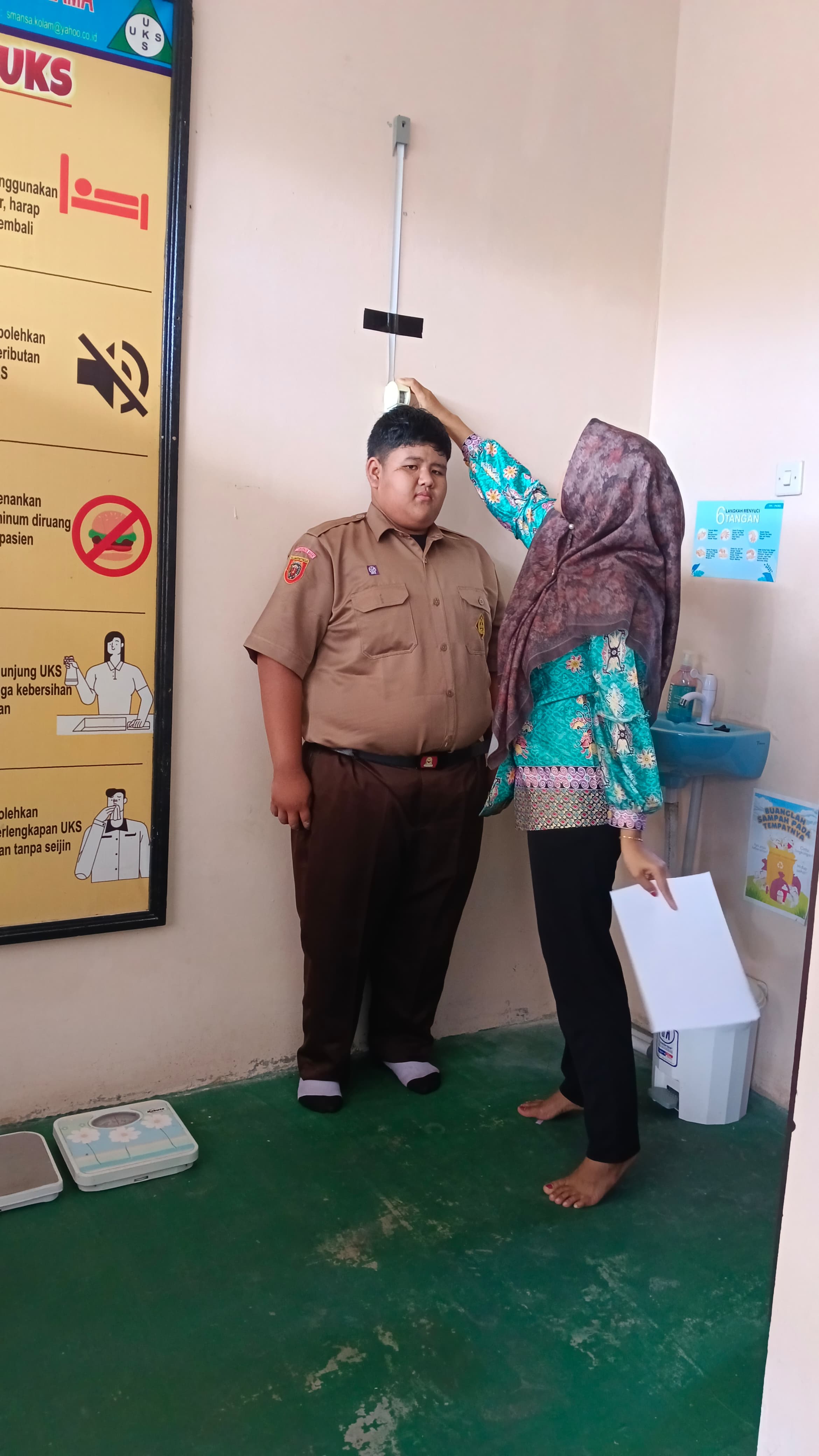 PEMERIKSAAN KESEHATAN SISWA BARU SMAN 1 KOTAWARINGIN LAMA